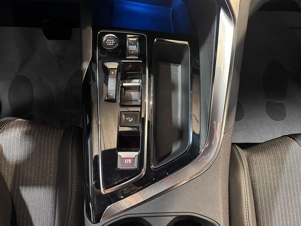 Peugeot 3008 1.5 BlueHDi Allure Pack EAT
