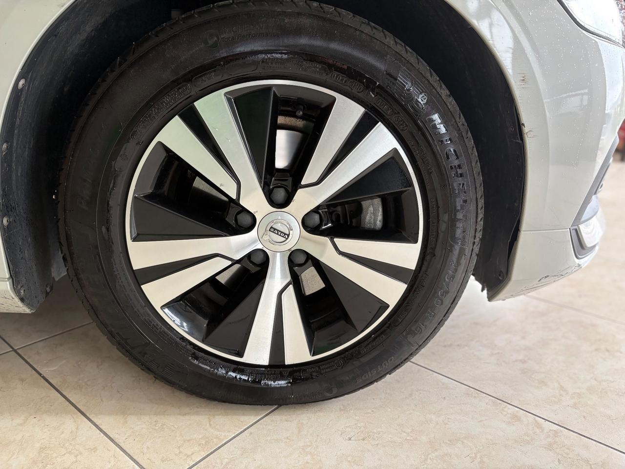 Volvo V60 D3 BUSINESS PLUS PERMUTE FINANZIAMENTI