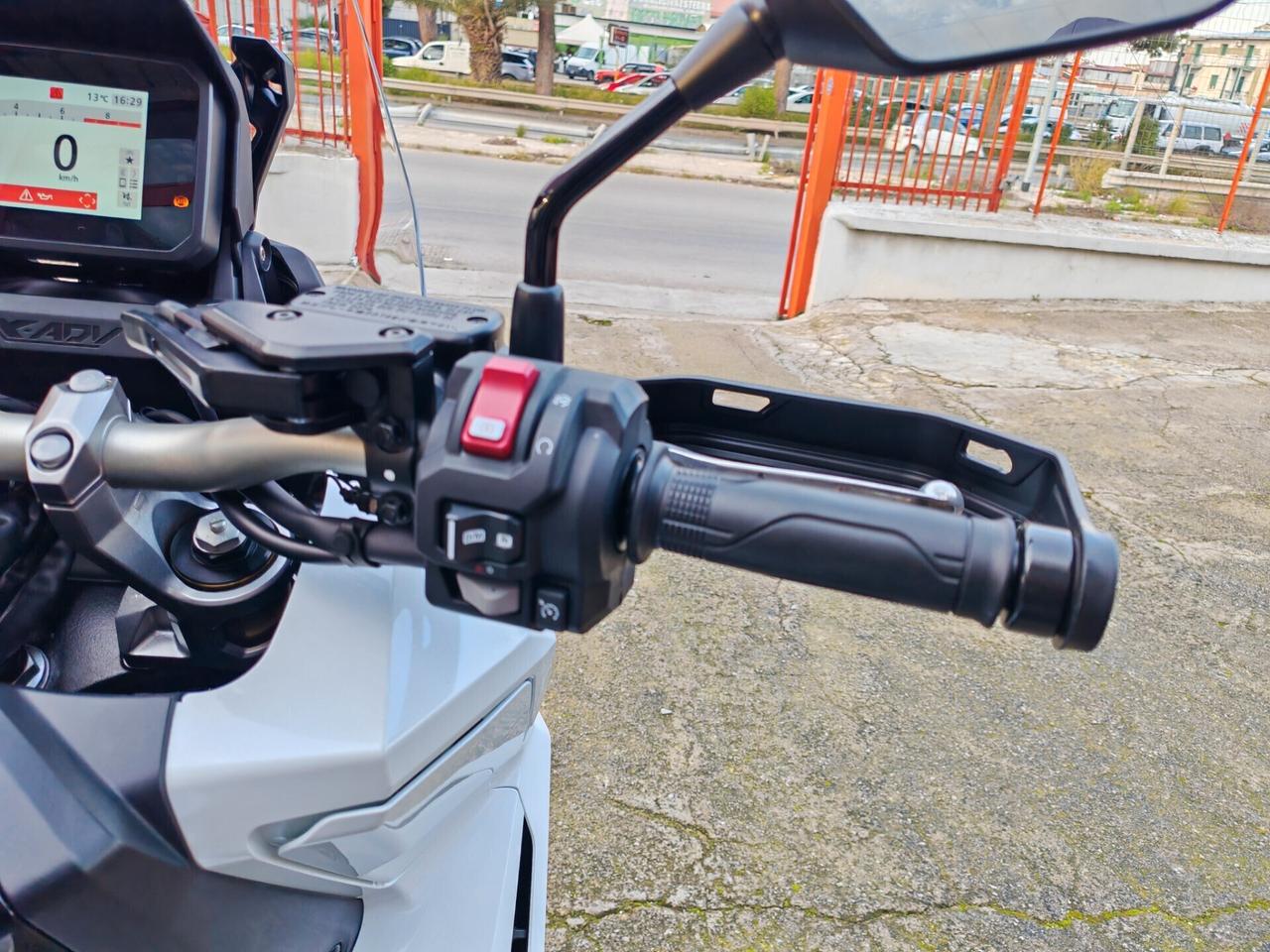 Honda X-ADV 750 05/2025