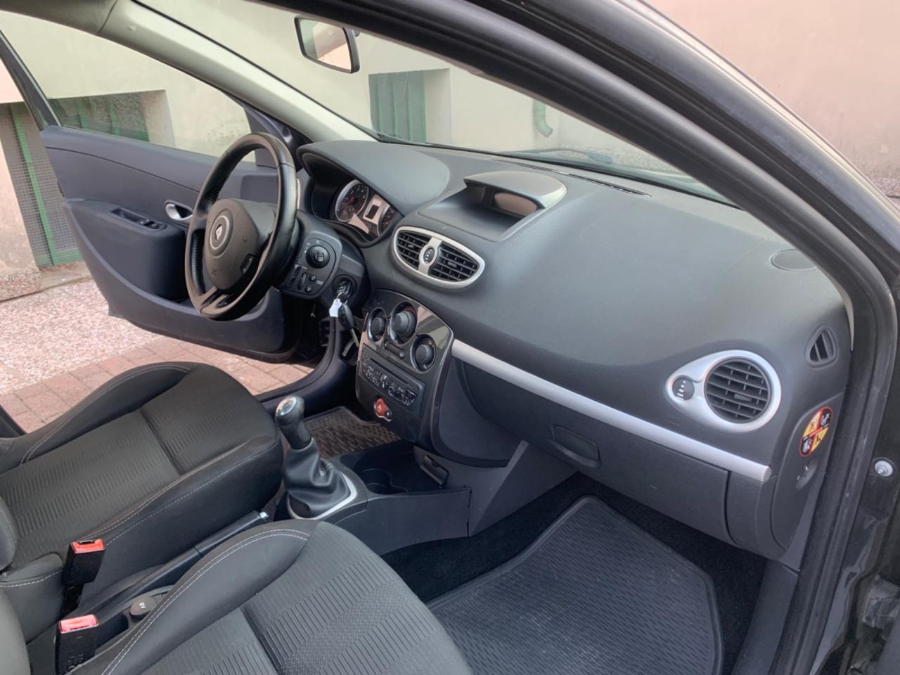 Renault Clio 1.2 16V 5 porte Live!