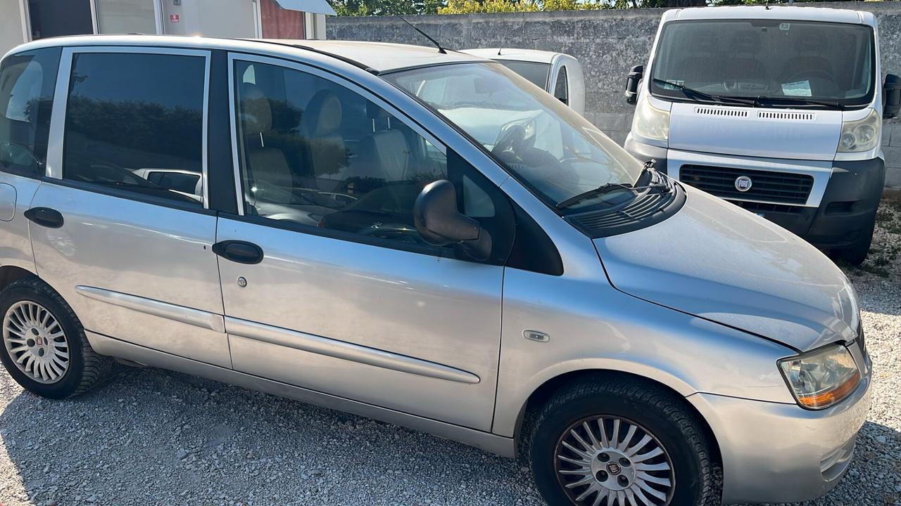 Fiat Multipla 1.6 16V Natural Power Family