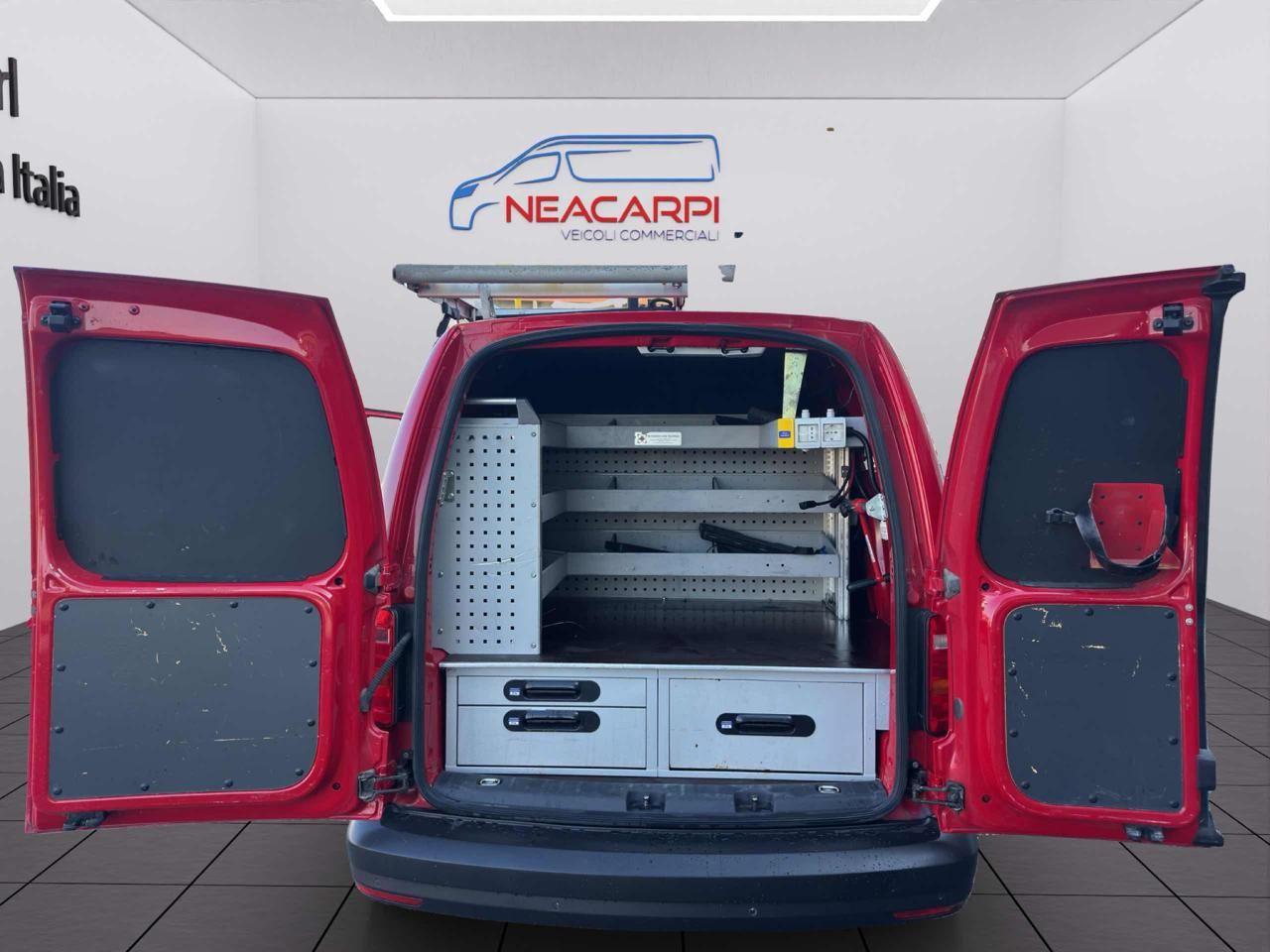 Volkswagen Caddy 2.0TDI 122C 4X4 EX TIM-OFFICINA MOBILE+PORTAPACCHI