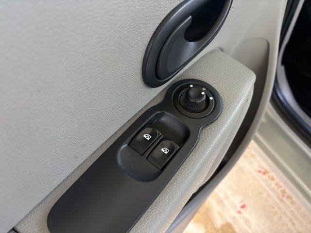 RENAULT Modus 1.2 16V Confort Authentique PRONTA CONSEGNA