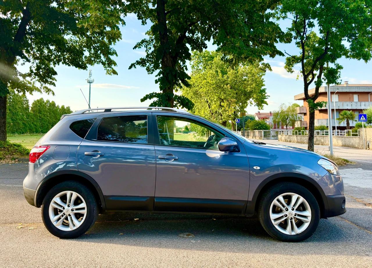 Nissan Qashqai .. cambio automatico