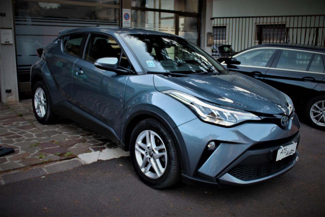 Toyota C-HR Hybrid soli 21800 KM