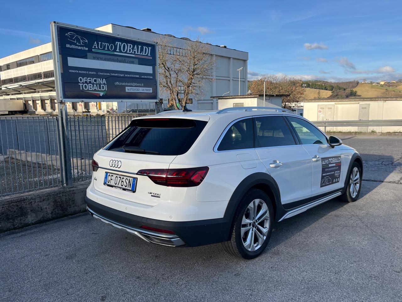 Audi A4 allroad 40 TDI 204 CV S tronic Identity Contrast