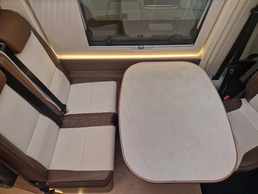 CAMPER VAN DREAMER FAMILY VAN SELECT