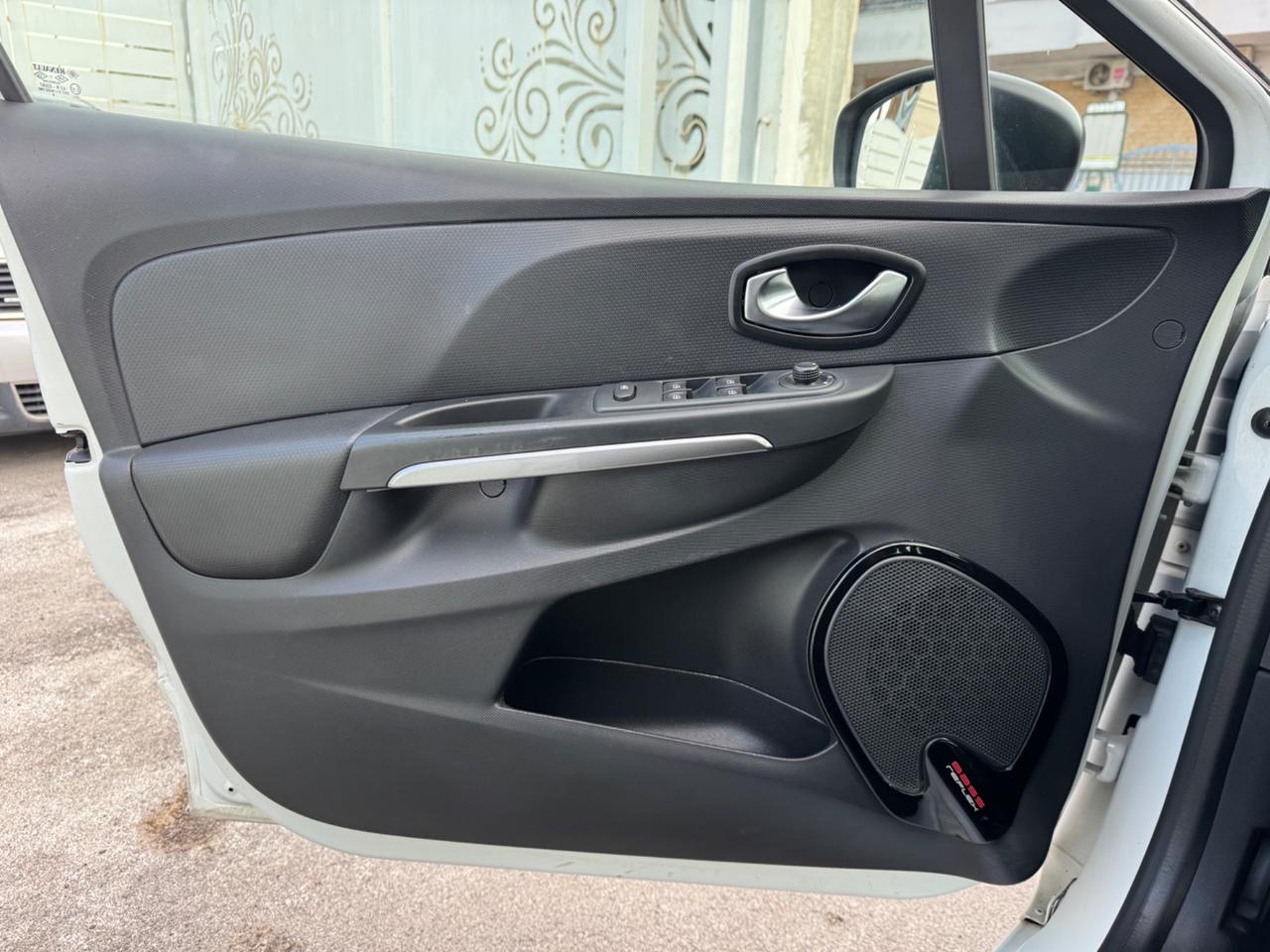 Renault Clio 1.5 DIESEL 90CV 2015