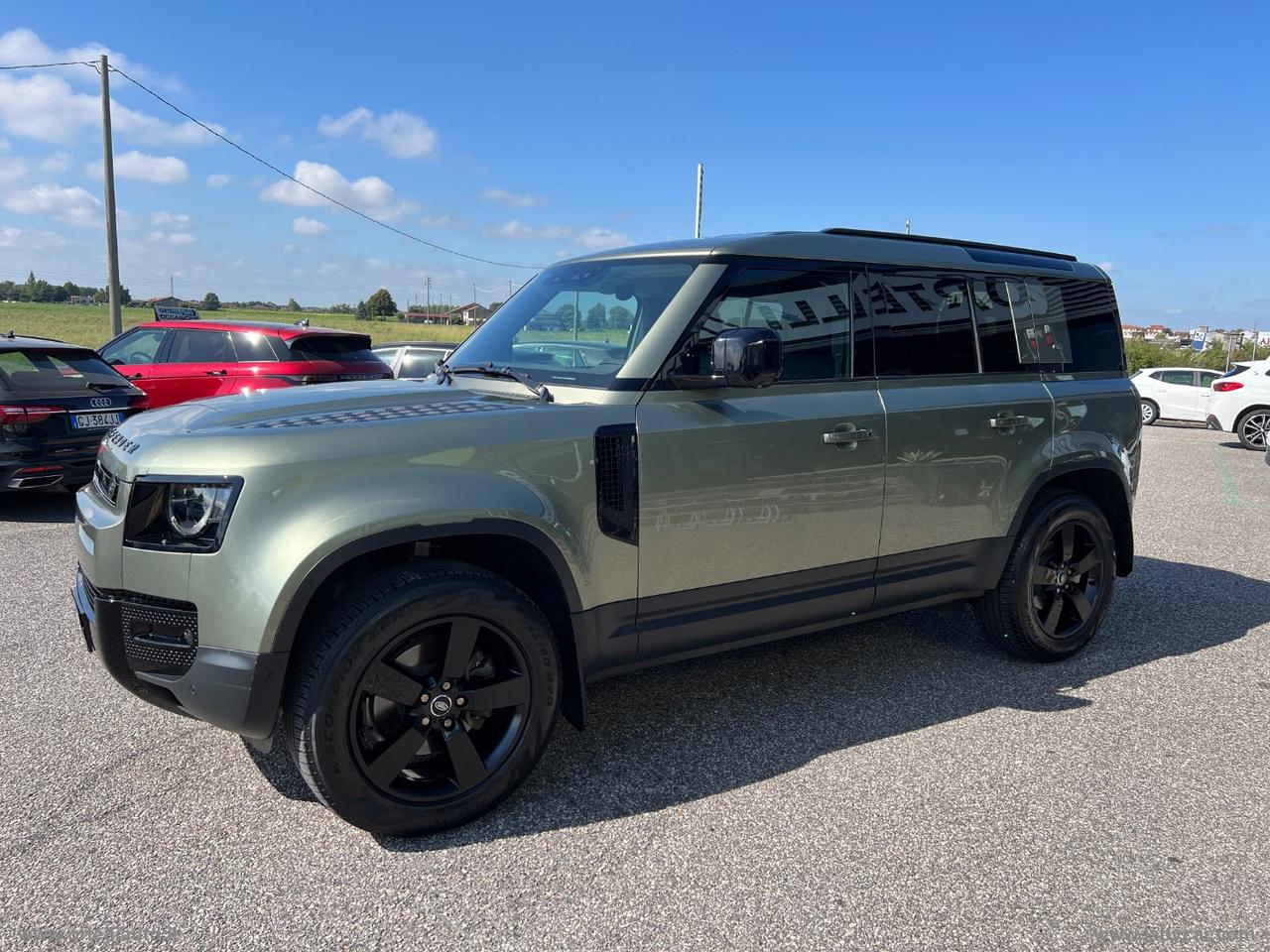LAND ROVER Defender 110 3.0D I6 250 CV AWD Auto SE
