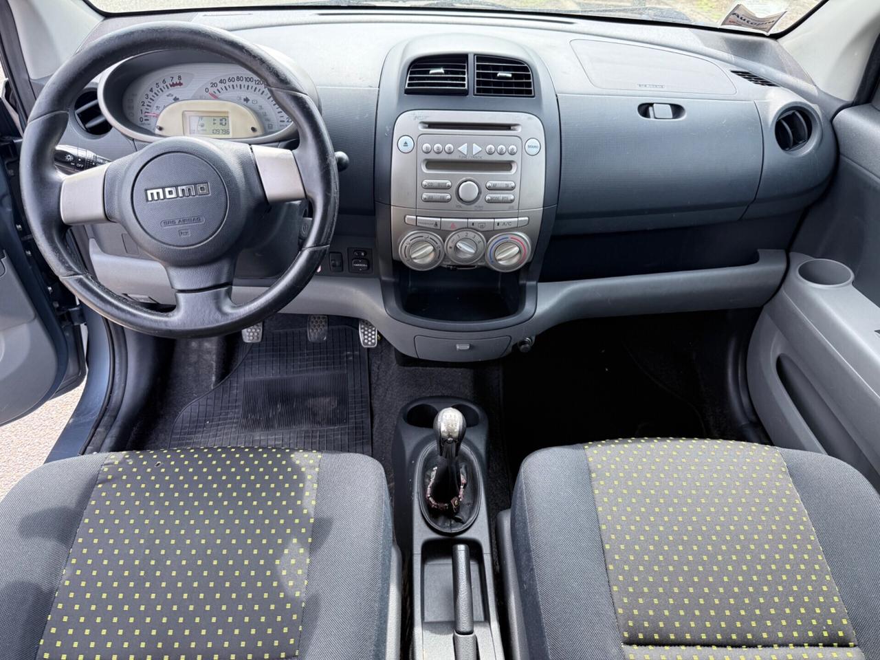 Daihatsu Sirion Momo design