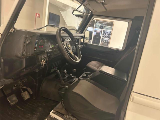 LAND ROVER Defender 90 2.5 Td5 Station Wagon S