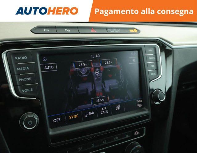 VOLKSWAGEN Passat Variant 2.0 TDI DSG Executive BlueMotion Tech.