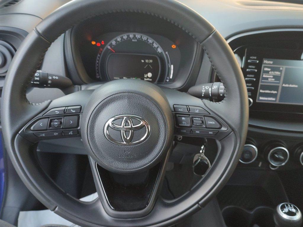 TOYOTA Aygo x 1.0 active 72cv del 2023