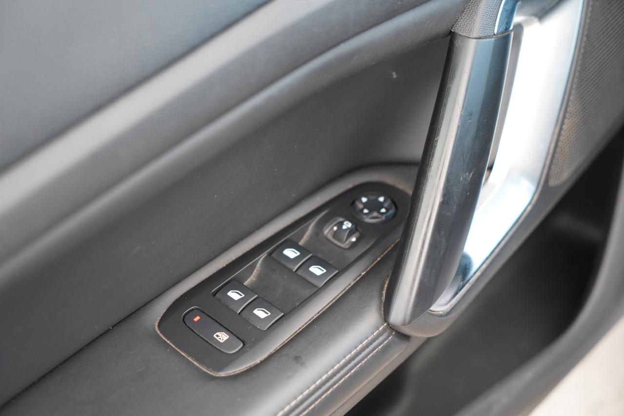 Peugeot 308 1.6 BlueHDi 120 Cv Allure