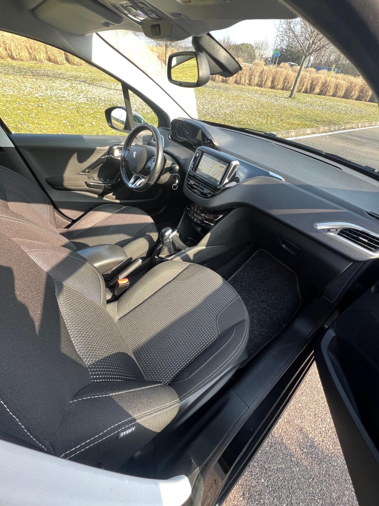 Peugeot 208 1.6 Diesel Ok Neopatentati