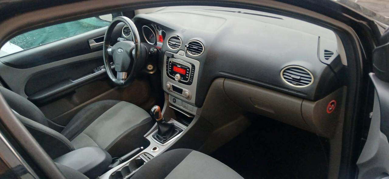 Ford Focus 1.6 GPL s.w.