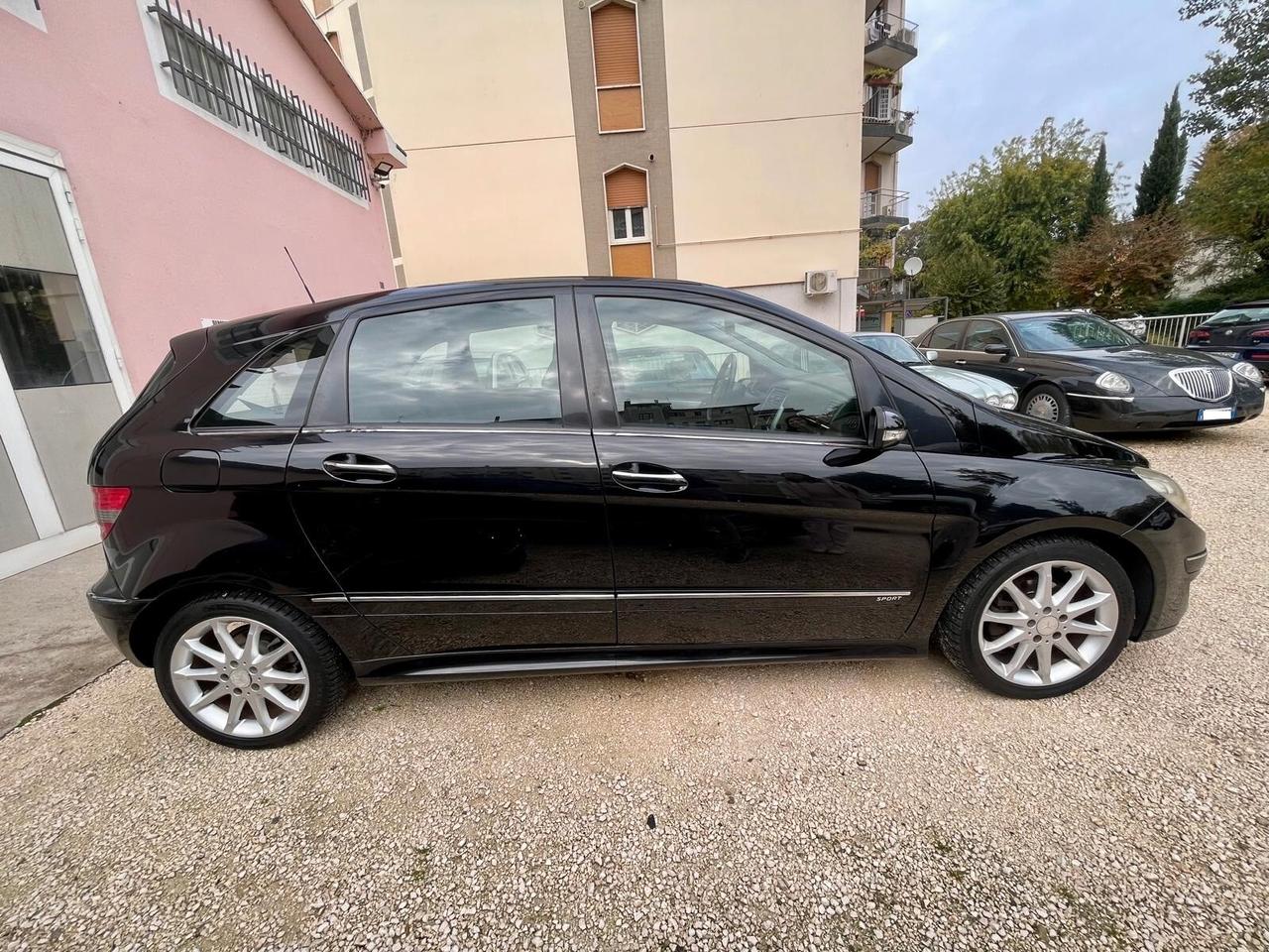 Mercedes-benz B 170 Sport UNICOPROPRIETARIO NEOPATENTATI GARANZIA