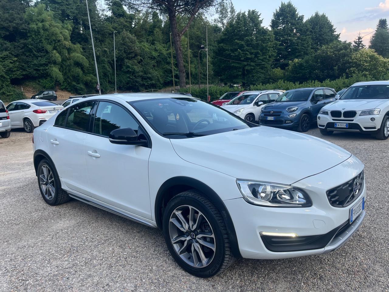 Volvo S60 Cross Country D3 Geartronic Pro
