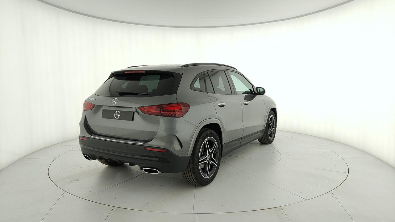 Mercedes-Benz GLA 200 d automatic