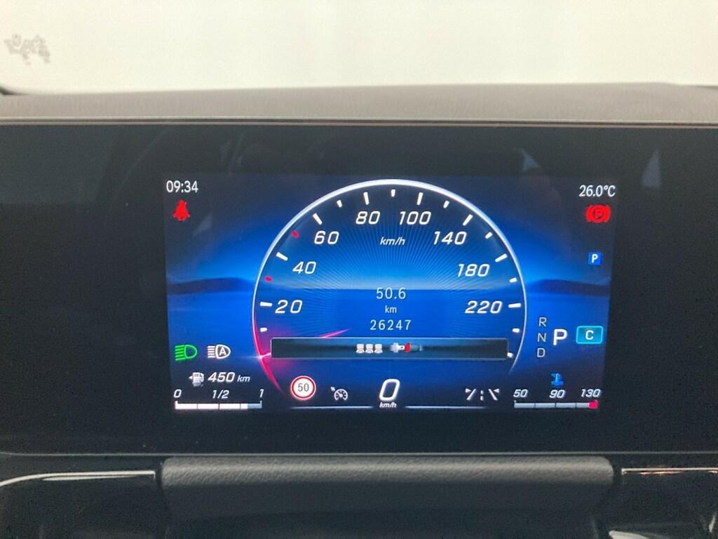Mercedes GLA 180 180 D Progressive Advanced 8G-DCT