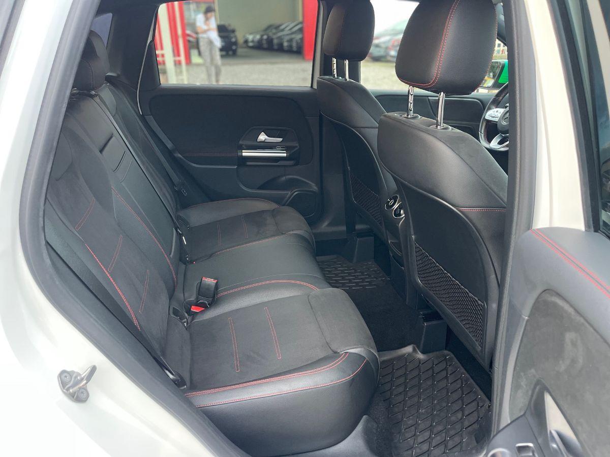 MERCEDES - Classe B - B 200 d Automatic Executive