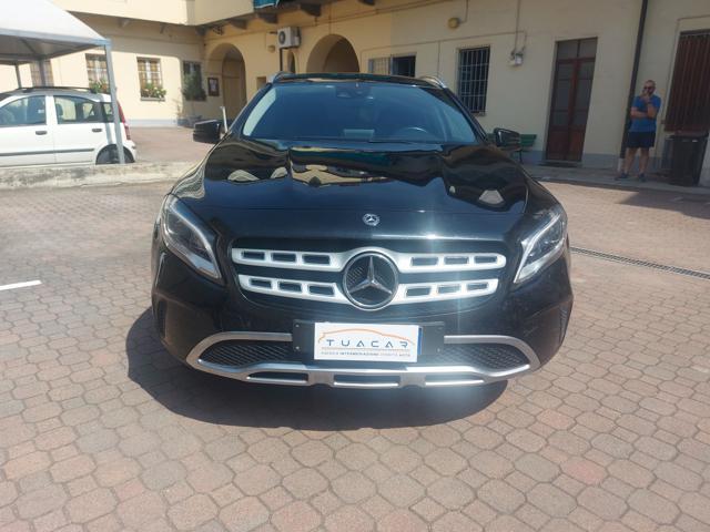 MERCEDES-BENZ GLA 200 D 136 CV SPORT AUTO