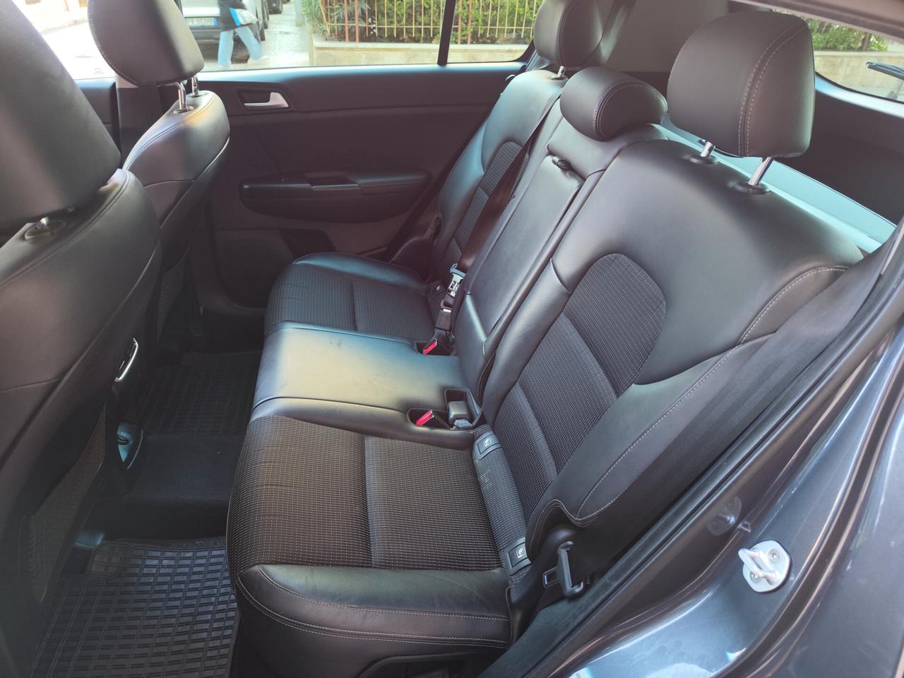 Kia Sportage 1.7 CRDI 115CV 2WD TETTO PELLE