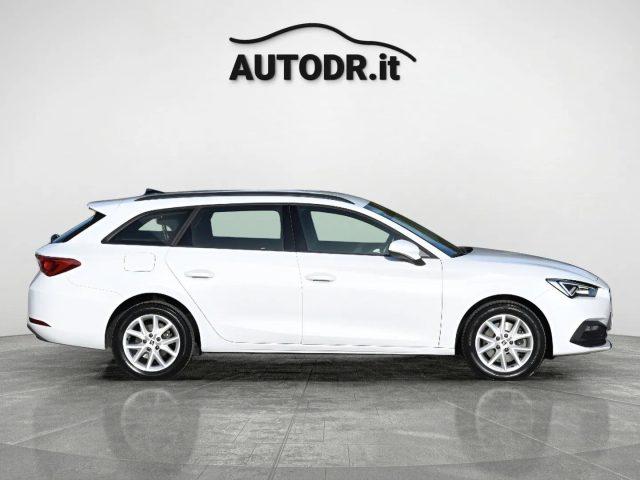 SEAT Leon Sportstourer 1.5 TGI DSG Business FULL LED, Navi