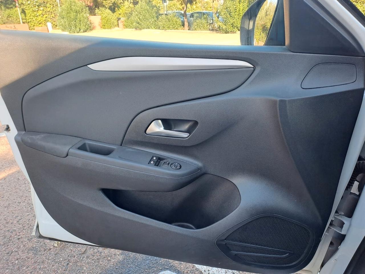 Opel Corsa 1.2 PASSAGGIO INCLUSO