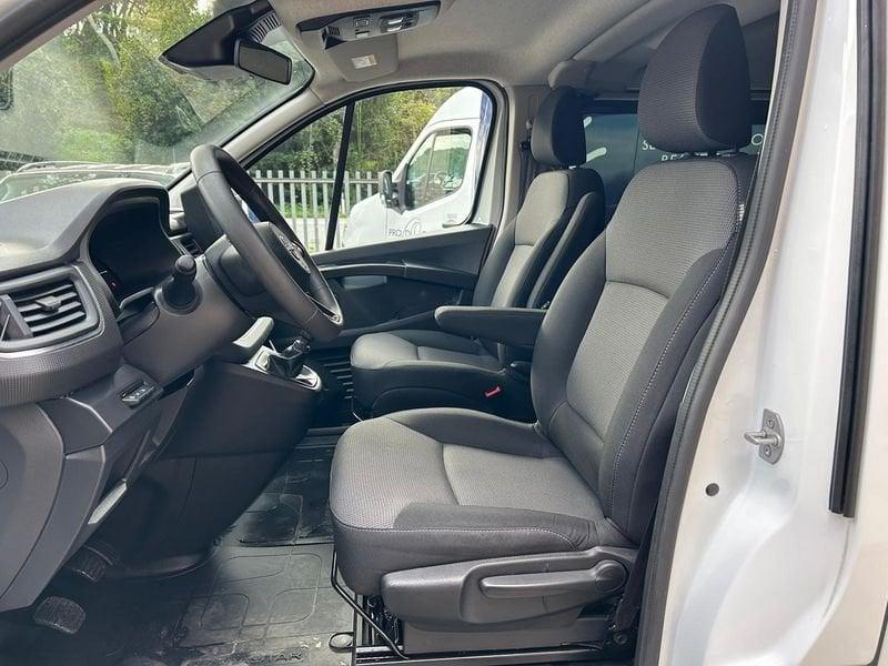 Nissan Primastar bus 2.0 dci 150cv S&S L2H1 N Connecta 9p