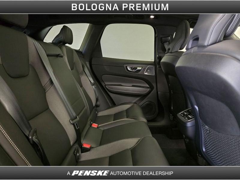 Volvo XC60 XC60 B5 (d) AWD automatico Ultimate Dark