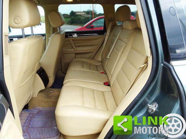VOLKSWAGEN Touareg 3.0 TDI tiptronic