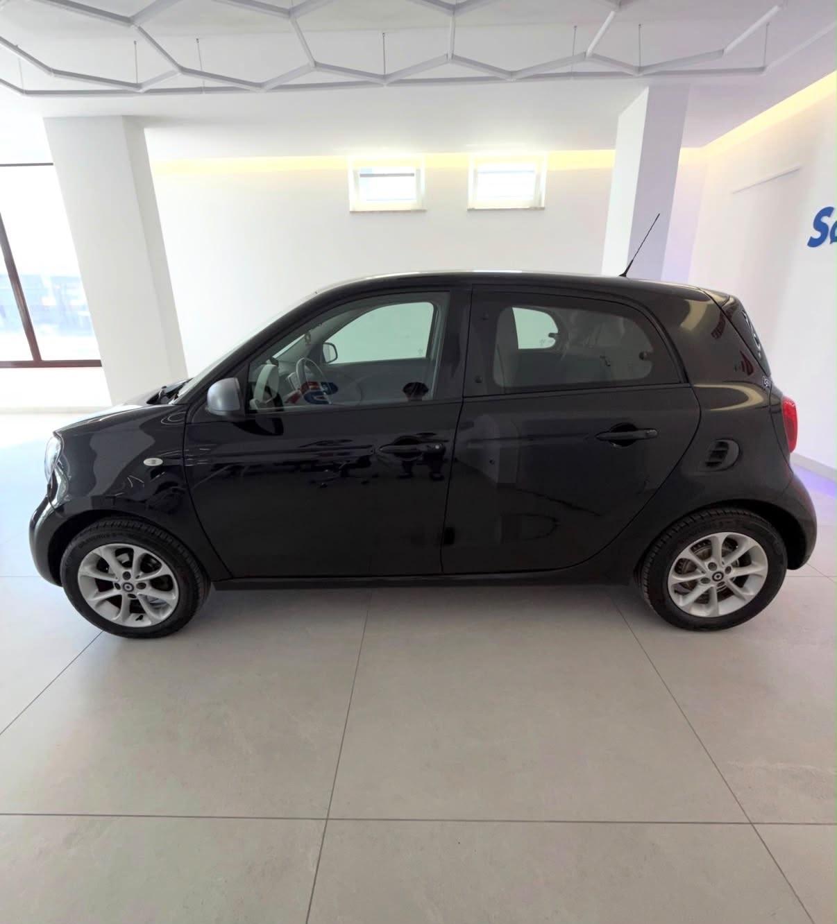 Smart ForFour 70 1.0 Youngster