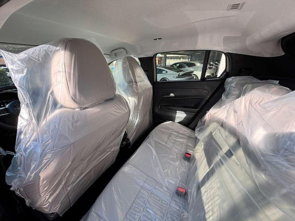 Fiat 600 Hybrid 110 CV DCT MHEV La Prima 2025 KM 0 IVA ESPOSTA Tua a soli 249 Euro al mese