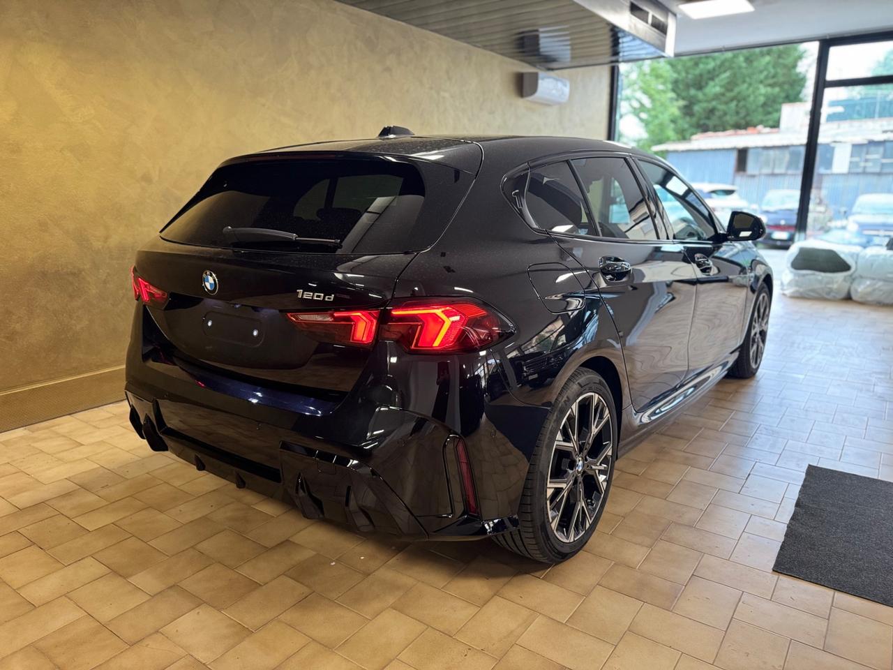 Bmw 120 118d 5p. MSport Design