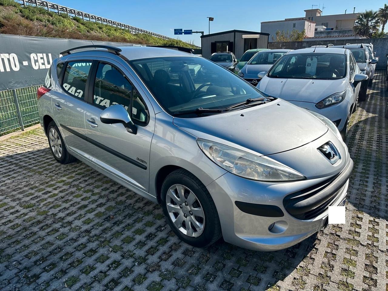 Peugeot 207 1.4 VTi 95CV SW X Line-2008