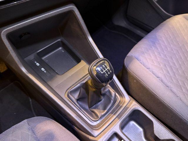 VOLKSWAGEN Caddy 2.0 TDI Life GANCIO LED Navi Bluetooth