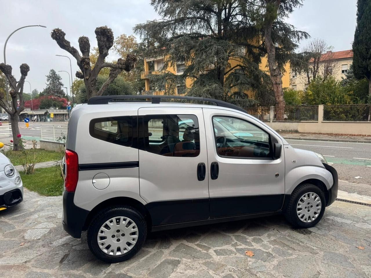 PEUGEOT BIPPER TEPEE 1.3 HDi 75cv FAP OUTDOOR NEOP.