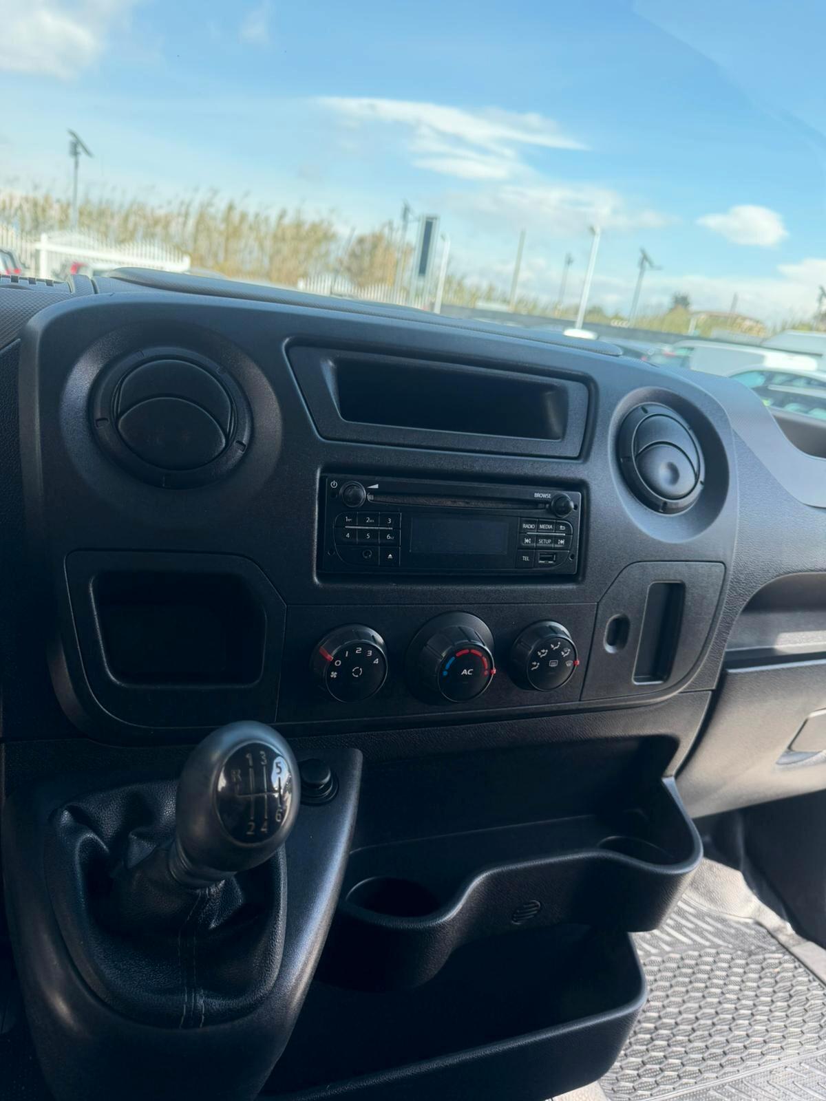 NISSAN NV400 FURGONE 2.3 DIESEL 2015