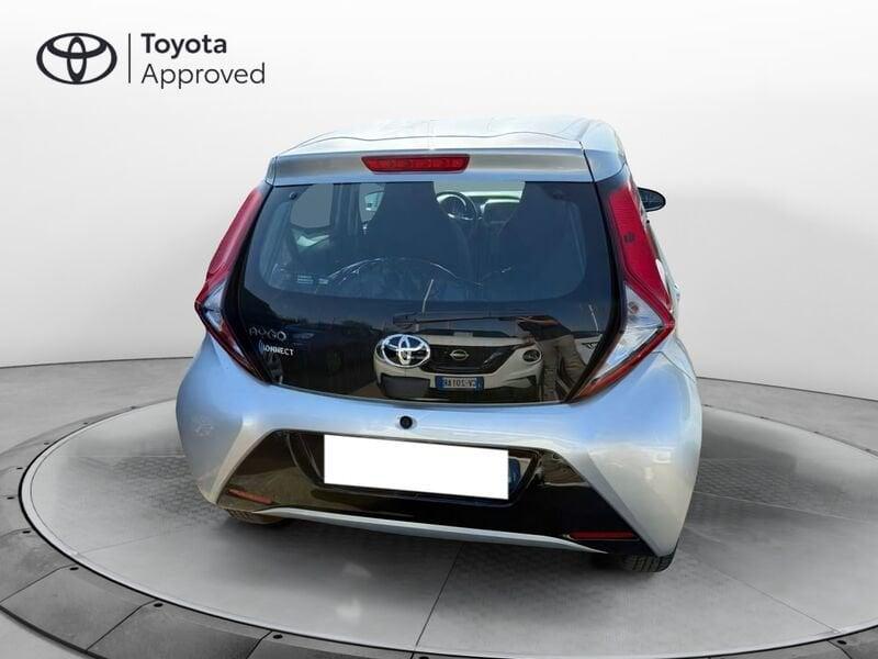 Toyota Aygo 1.0 x-fun 72 CV