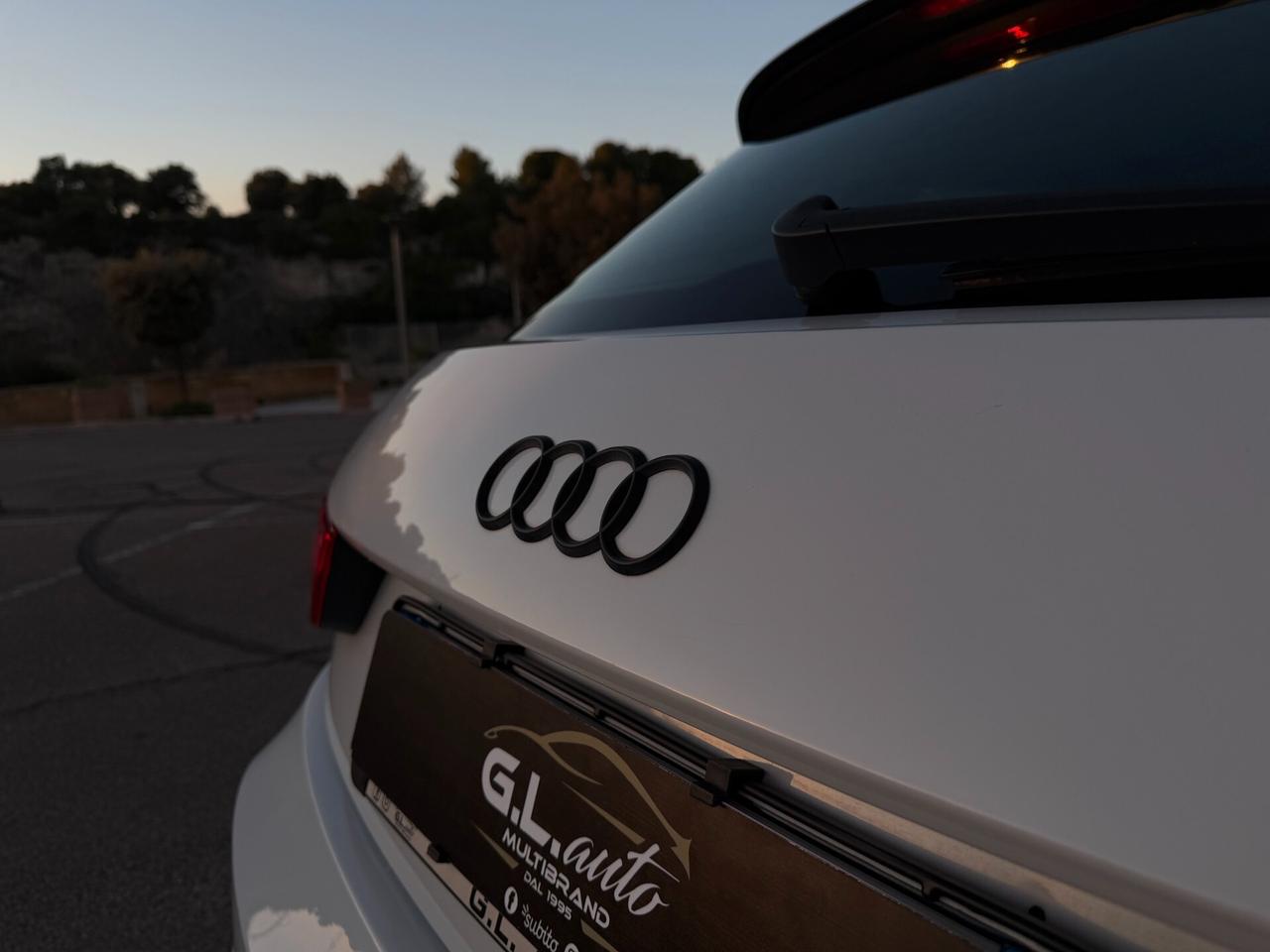 Audi A1 SPB/1.6 TDI 116CV/LED/SOLO 109000 KM