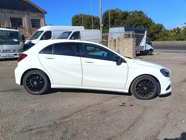 MERCEDES-BENZ A 180 d Automatic Premium