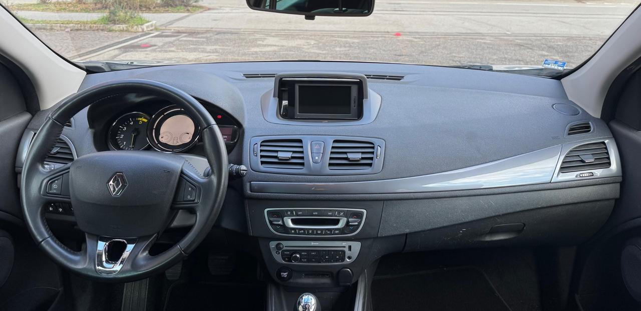 Renault Megane Mégane dCi 110CV EDC SporTour Limited