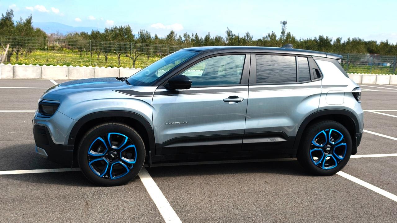 Jeep Avenger 1.2 Turbo 100 CV Summit