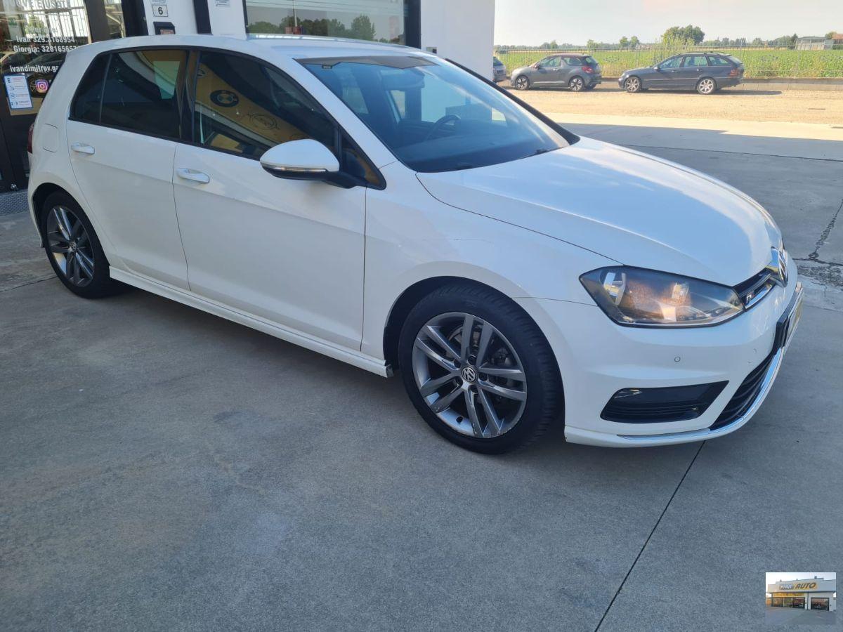 VOLKSWAGEN Golf R-Line-Euro 6B-Neopatentati