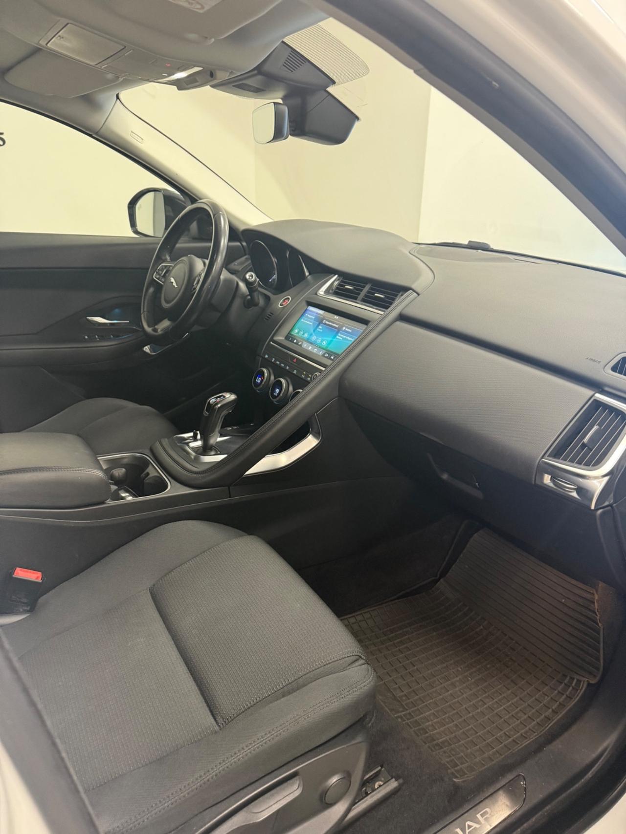 Jaguar E-Pace 2.0D 150 CV AWD aut. SE