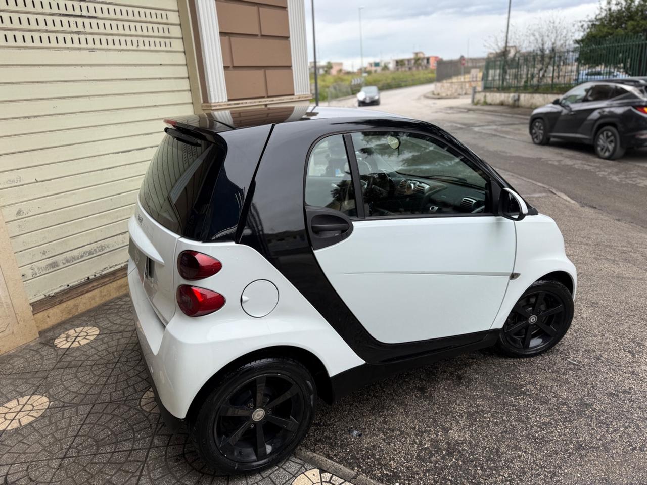 Smart ForTwo 800 33 kW coupé pure cdi
