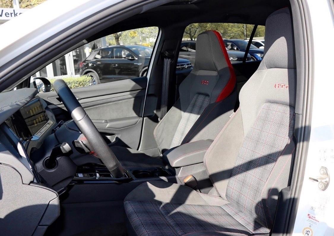Volkswagen Golf GTI DSG 2.0 TSI 245cv “TETTO APRIBILE”