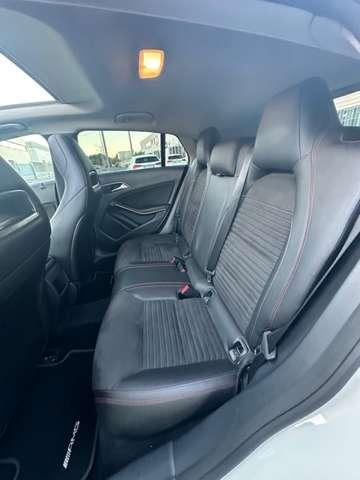 Mercedes-Benz CLA 200 d Shooting Brake Automatic Premium AMG 136cv