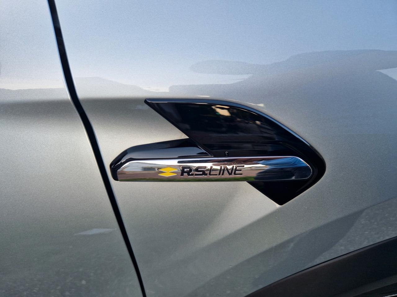 Renault Captur 1.6 145CV "45.300 km" RS-line, Bicolore, Carplay, Sensori